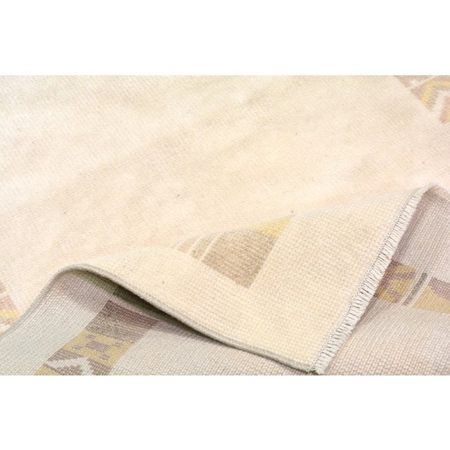 Turkish Vintage Turkish Anatolian Hand Knotted Wool Rug, 2'7 X 9'3 For Sale - Image 3 of 4