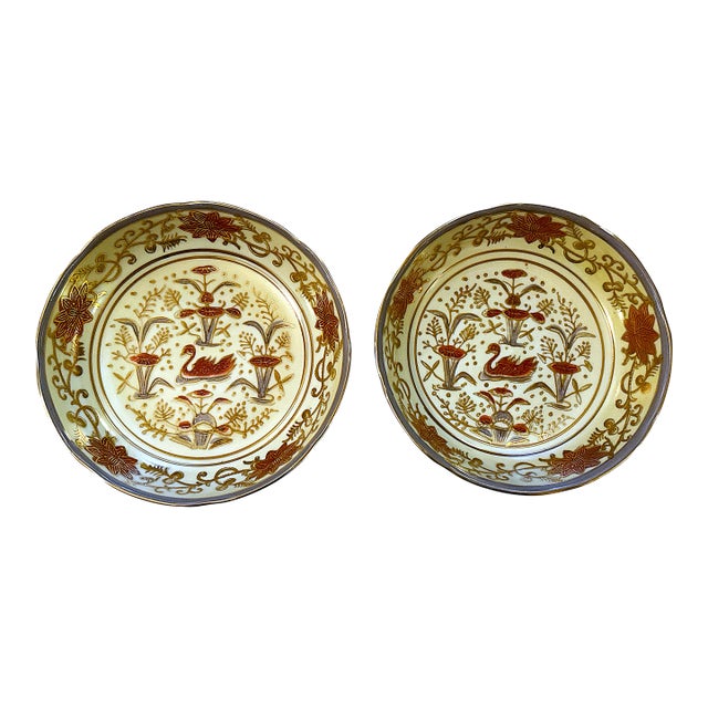 Hand‑Painted Andrea by Sadek Scalloped Swan Bowls - A Pair For Sale