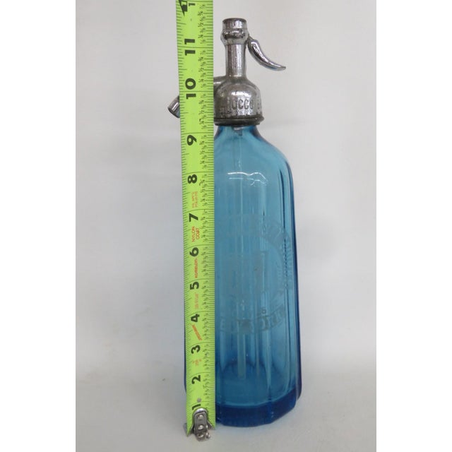 Larocco Bros Blue Glass Seltzer Bottle 26 Oz Middletown Ny Made in Czech 4822b For Sale - Image 9 of 18