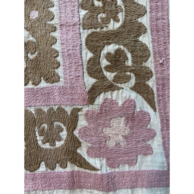 1960s Asian Suzani Wall Hanging Decor 4' X 4'1'' For Sale In New York - Image 6 of 7