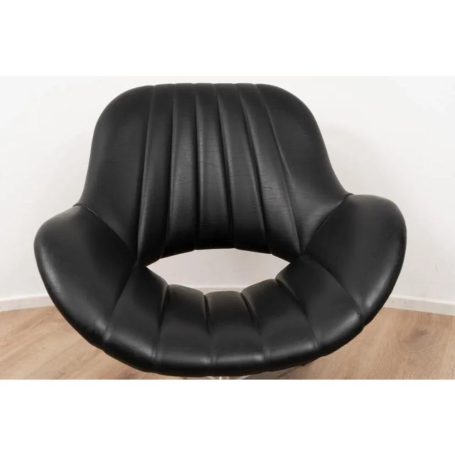 Mid-Century Modern Romefa Swivel Chair by Enrico Wallès, 1960s For Sale - Image 3 of 8