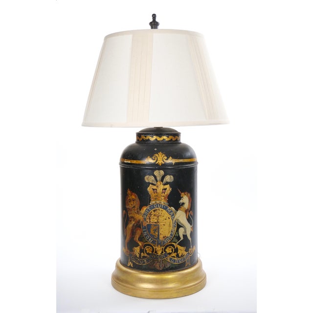 Pair of English Late 19th-Century Black Painted Tole Canister Table Lamps For Sale In New York - Image 6 of 14