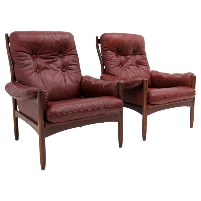 Mid-Century Modern Pair of Swedish Highback Armchairs “Hoffman” by Gunnar Kentemol for Göte Möbler, 1970 For Sale - Image 3 of 10