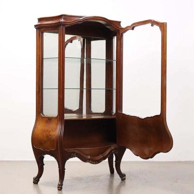 Showcase in Mahogany and Glass For Sale - Image 3 of 9