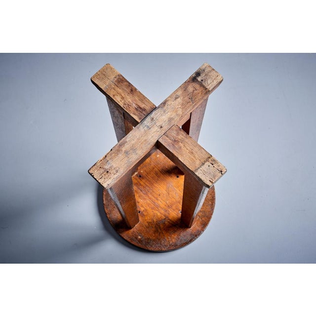 Le Même Stool in Oak by Henry Jacques, France, 1940s For Sale - Image 4 of 10