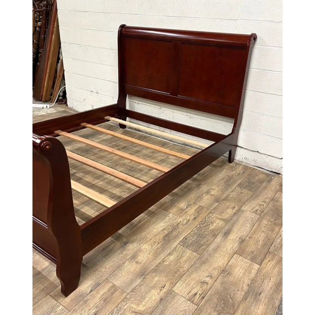 Vintage Full Size Late 20th Century Traditional Louis Philippe Style Sleigh Bed For Sale - Image 10 of 10
