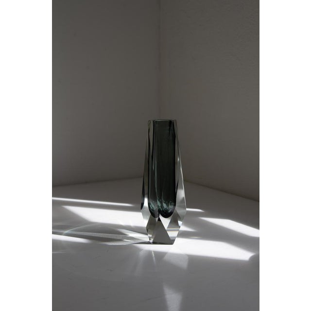 Italian Murano Faceted Sommerso Glass Vase, 1970s. Murano glass vase attributed to Flavia Poli for Alessandro Mandruzzato...