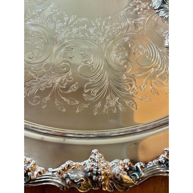 Silver Late 20th Century Monumental Sheridan Harvest Grape Silverplate Punch Bowl Set With Underplate and 20 Cups & Ladle - 23 pcs For Sale - Image 8 of 12