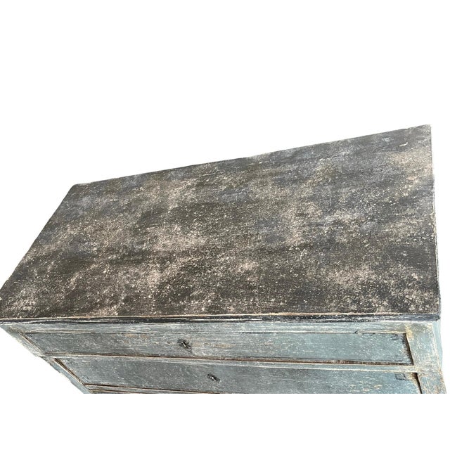 19th Century Italian Painted Neoclassical Commode / Chest of Drawers For Sale - Image 14 of 16