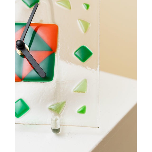 This unique vintage wall clock impresses with its high-contrast design. The square shape with tactile details and the...