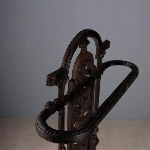 Umbrella Stand in Cast Iron For Sale - Image 3 of 7