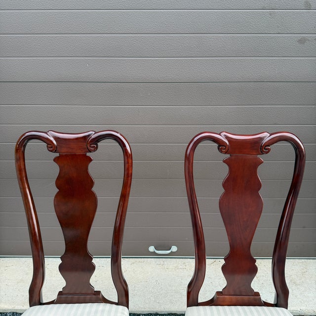 American 1990s Sumter Cabinet Co. Traditional Queen Anne Solid Cherry Dining Chairs - A Pair (A) For Sale - Image 3 of 12