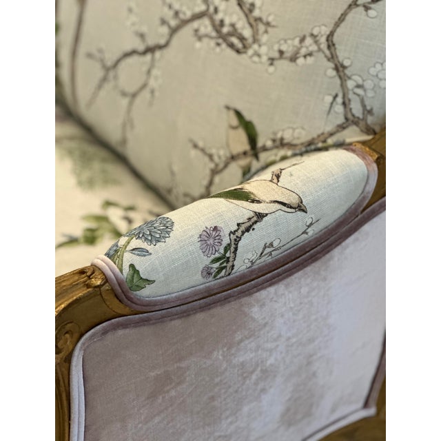 Antique French Louis XV–Style Sofa — Thibaut Katsura Lavender & Amethyst Velvet For Sale - Image 11 of 12