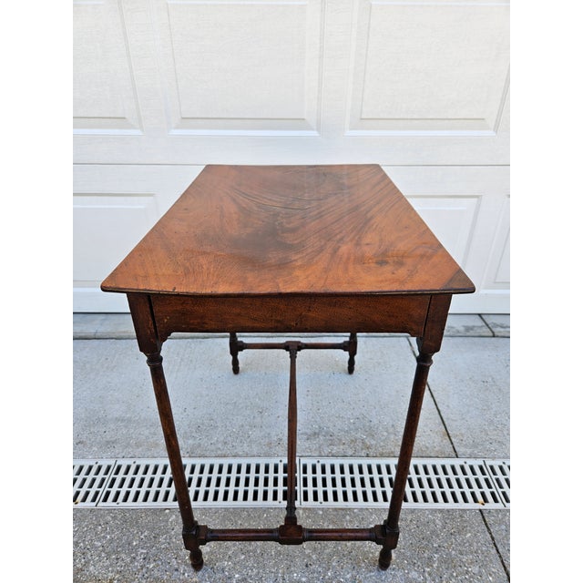 Late 19th Century Crotch Mahogany Georgian Spider Leg Side Table With Drawer For Sale - Image 5 of 11
