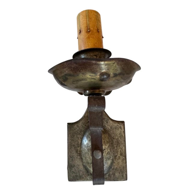 Spanish 1920 Iron and Brass Lightly Hammered Sconces With Fleur De Lis - a Pair For Sale - Image 3 of 7