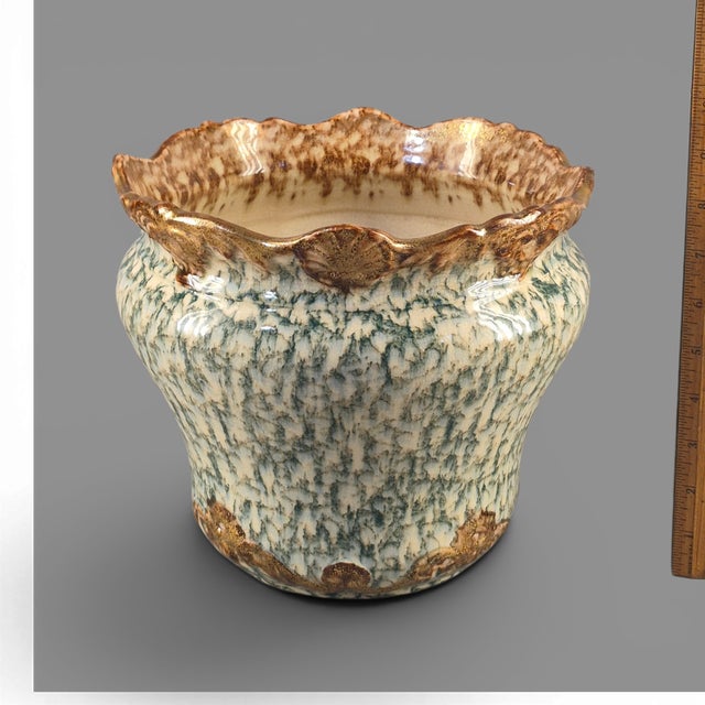 Traditional Antique Majolica Jardinière Glazed Pottery Scalloped Rim Spongeware Planter For Sale - Image 3 of 11