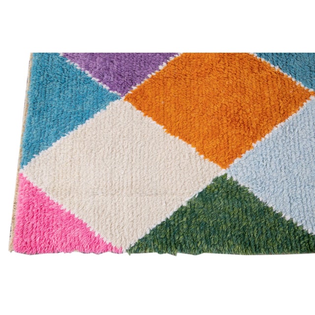 Contemporary 21st Century Modern Moroccan-Style Wool Rug For Sale - Image 3 of 13
