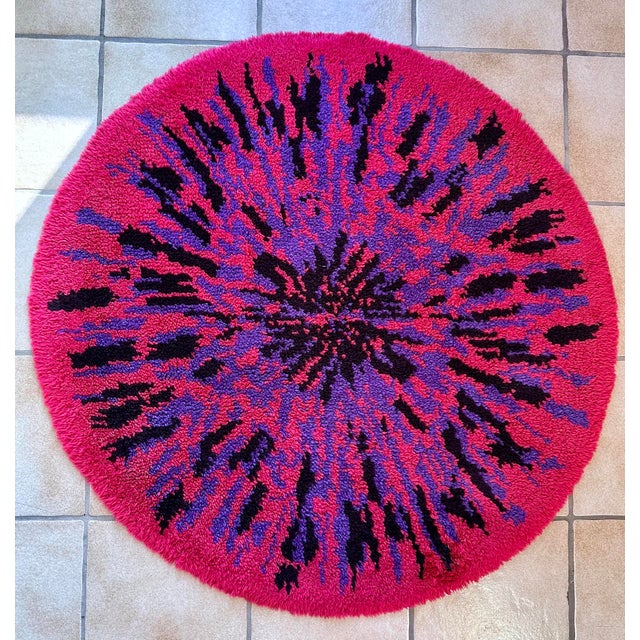 Vintage Scandinavian Round Wool High-Pile Rug, 1970s For Sale - Image 12 of 12