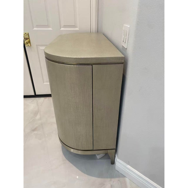 Modern Classically Elegant Corinthian Chest For Sale - Image 3 of 8