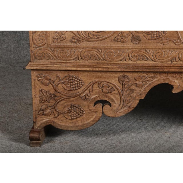 Antique Baroque Chest in Oak, 1784 For Sale - Image 11 of 18