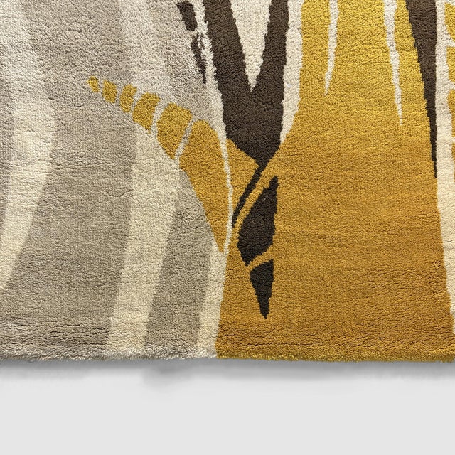 Italian Modern Medium-Pile Rug in Beige and Brown, 1970s For Sale - Image 6 of 8