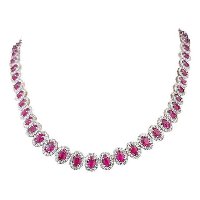 30.20 Ct Natural Ruby & Diamond Necklace For Sale