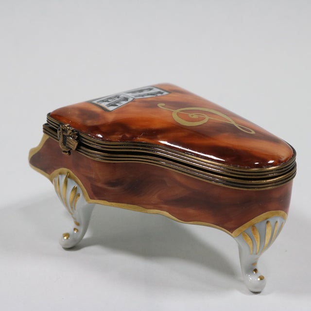 Mid 20th Century Limoges Wood Grain Grand Piano Trinket Box For Sale In Cincinnati - Image 6 of 13