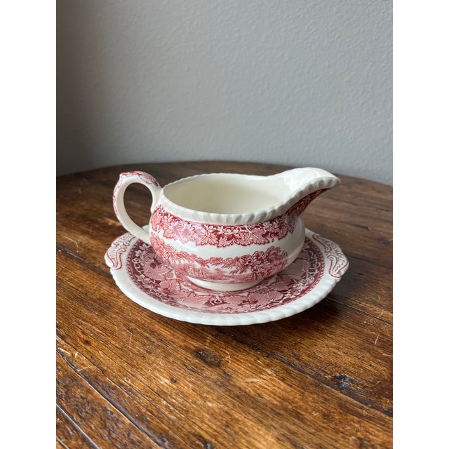 English Mason's Pink Vista Pattern Ironstone Collection Antique and Vintage Serveware Gravy and Saucer Set For Sale - Image 3 of 9