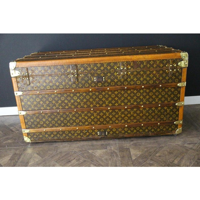 Monogrammed Trunk from Louis Vuitton, 1920s For Sale - Image 15 of 18