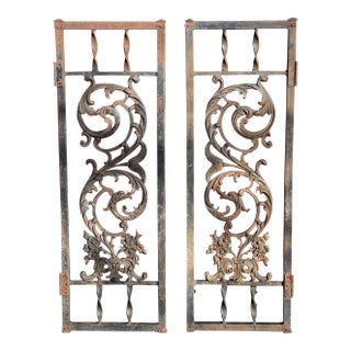 Antique Victorian Bird of Paridise Cast Iron Garden Gates For Sale
