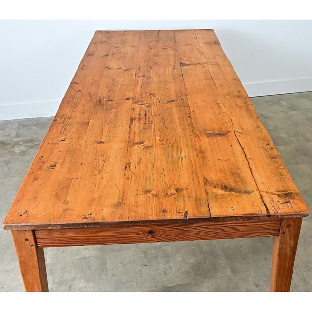 French 19th Century Pine Farm Table For Sale - Image 9 of 12