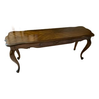 Vintage Drexel Heritage French Provincial Sofa Table / Console Table With Herringbone Parquet Top & Cabriole Legs For Sale