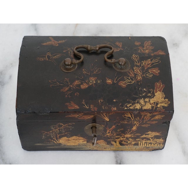 19th Century Antique Chinese Export Black Lacquered Tea Caddy Box For Sale - Image 5 of 6
