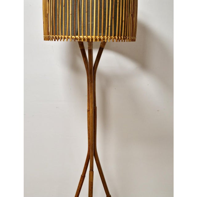 1960s Mid-Century Modern Italian Bamboo and Rattan Floor Lamp, 1960s For Sale - Image 5 of 11