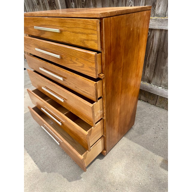 Mid 20th Century Vintage Raymond Loewy for Mengel Oak Chest of Drawers For Sale - Image 5 of 10