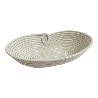 Late 20th Century Italian Ceramic Coil Woven Centerpiece Bowl | Off White For Sale