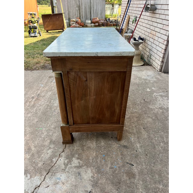 Early 19th Century French 19th Century Empire Carrara Marble Top Bleached Mahogany Commode For Sale - Image 5 of 12