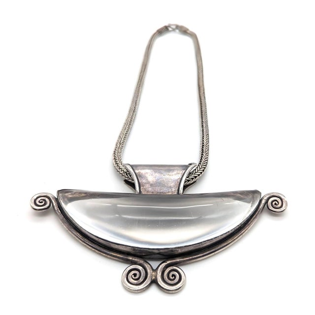 1980s Vintage Indian Sterling Silver & Quartz Pendant With Choker Chain For Sale - Image 5 of 10