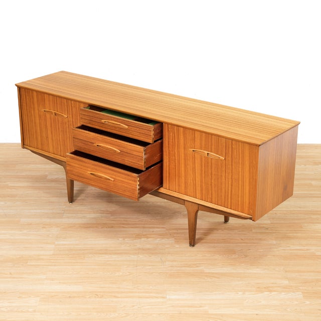 1960s Mid Century Teak Credenza by Jentique Furniture For Sale - Image 5 of 10