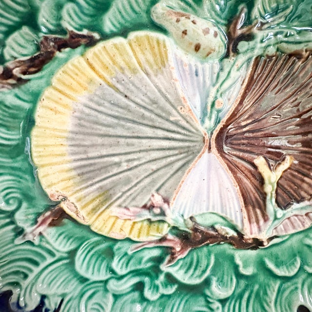 Rustic European Antique Wedgwood "Waves and Shells" Majolica Oval Platter For Sale - Image 3 of 13