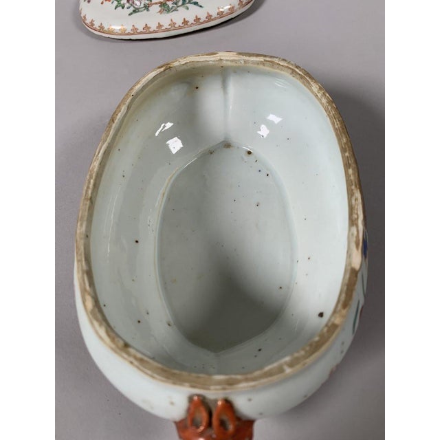 Ceramic Chinese porcelain terrine, East India Company, 18th century, Famille Rose For Sale - Image 7 of 12