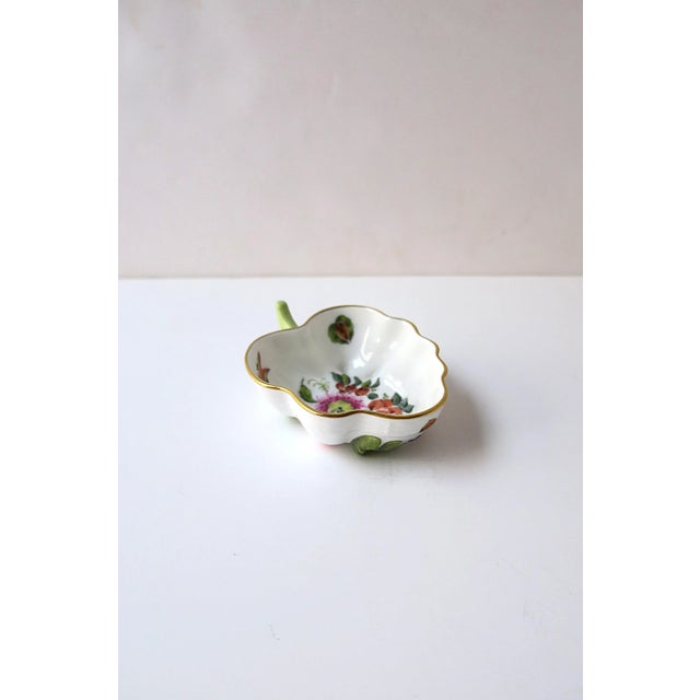 Traditional Herend Porcelain Bowl For Sale - Image 3 of 16