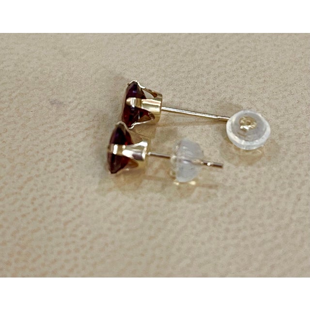 3.0 Carat Round Garnet Stud Post Earrings 14 Karat Yellow Gold For Sale - Image 17 of 18