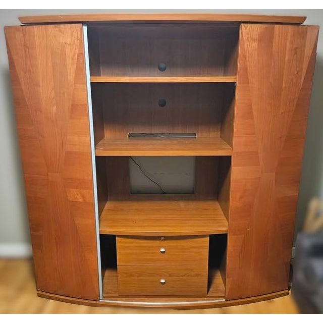 Modern Late 20th Century Alf Italia Olga Entertainment Center · Italian Modern Wall Unit · Lighted Display + Media Storage For Sale - Image 3 of 3