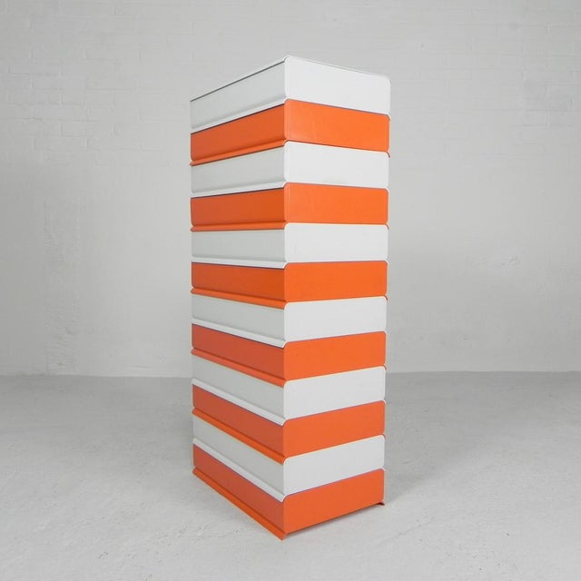 Dimensions per container: Height: 9 cm. Width: 29 cm. Depth: 43 cm. Dimensions of tower of 12 pieces on top of each other:...