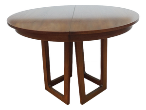 1964 Broyhill Saga Pedestal Walnut Dining Table With 2 Leaves