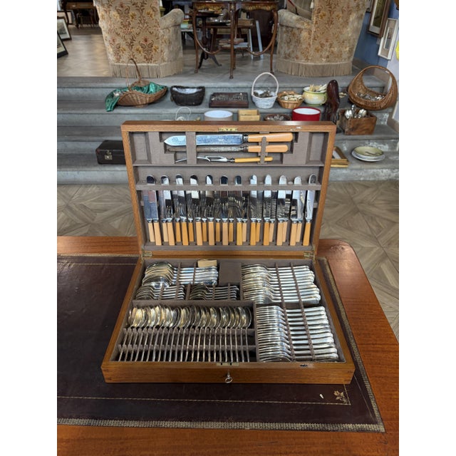 Cutlery Box from Mappin & Webb, 1930s, Set of 91 For Sale - Image 10 of 10