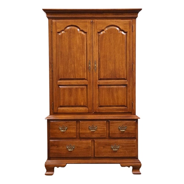 Thomasville Furniture Fisher Park Collection 44" Door Chest 21611-330 For Sale