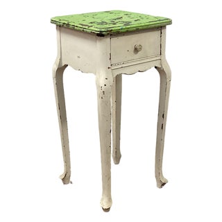 Petite Shabby Chic Queen Anne Style 1930s End Table For Sale