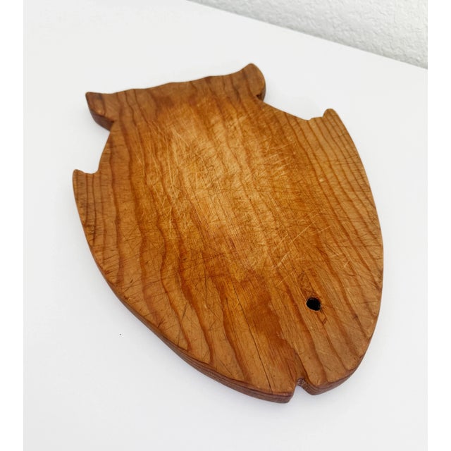 Mid 20th Century Vintage Fish Shaped Cutting Board or Charcuterie Board For Sale - Image 5 of 7